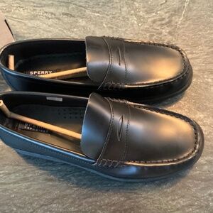 Boy’s “Sperry” Colton penny loafers, new with box, size 7 w